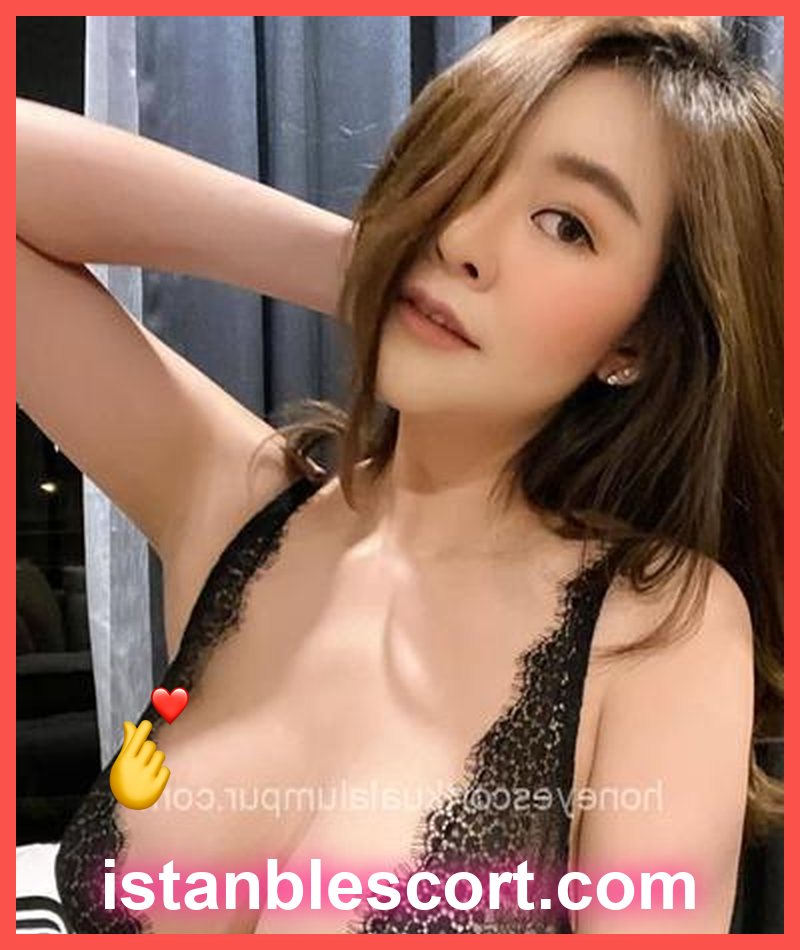Beren, 30 — Sarıyer Escort Merkez vitrin kartı